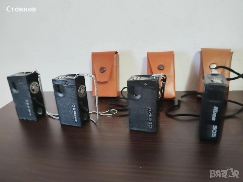 Фотоапарати Киев 30,Киев 303 СССР, снимка 1