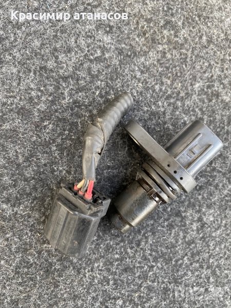 Датчик колянов вал за Тойота Аурис.0470 11L04, снимка 1