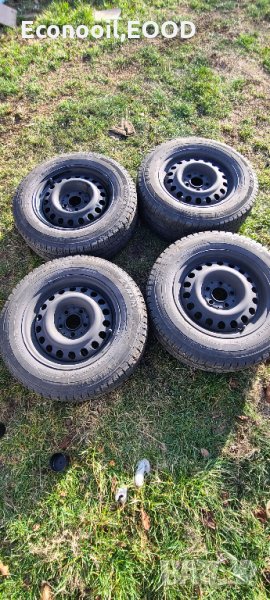 Зимни гуми с джанти Мерцедес Вито бусови, снимка 1