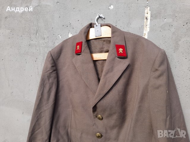 Стара военна куртка #4, снимка 2 - Антикварни и старинни предмети - 43779150
