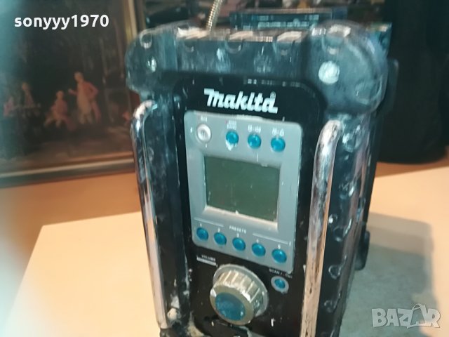 makita radio 0506212005, снимка 4 - Радиокасетофони, транзистори - 33116557