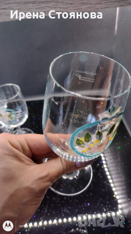Комплект от уникални, ръчно  рисувани, тънкостенни, кристални чаши за вино. Декор птици, снимка 2 - Чаши - 44890964