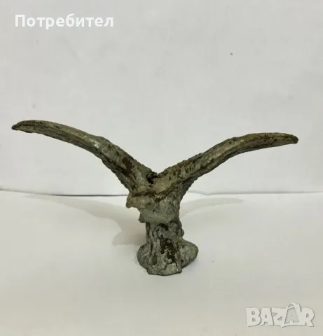 Метални фигурки орли