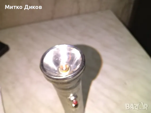 Фенер 2 голями батерии свети метален фи-30мм Н-230мм