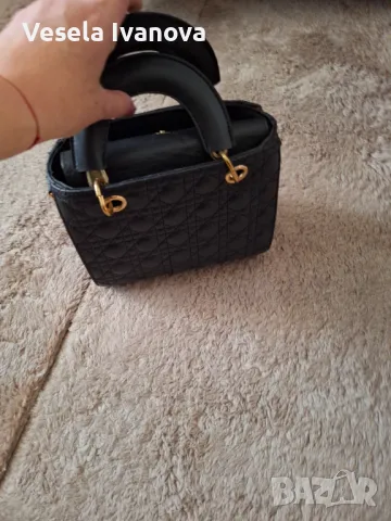 Чанта , снимка 3 - Чанти - 49449938