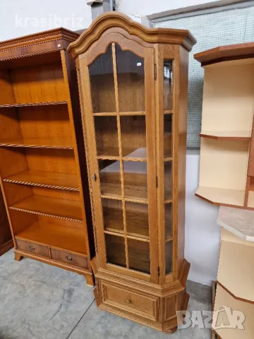 Масивна Витрина- внос от Германия! , снимка 2 - Секции и витрини - 49891994