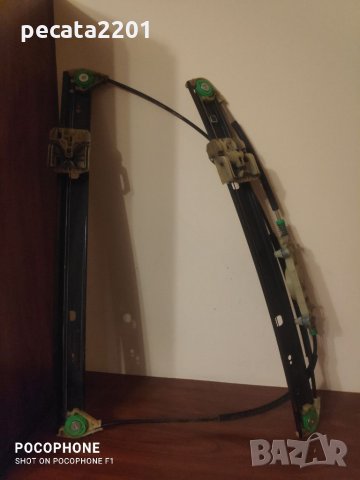 Продавам -- оригинален преден ляв стъклоповдигач за Ауди Кю7, снимка 3 - Части - 33177412