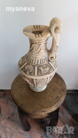 Амфора, ваза , ръчно изработена , вероятно от алабастър в античен стил, снимка 3 - Декорация за дома - 53540622