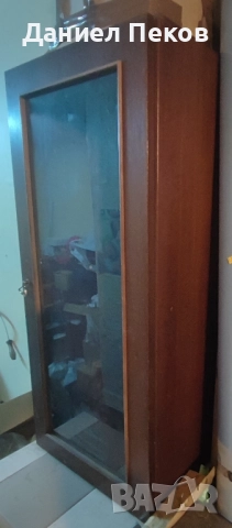 Шкафче с огледален гръб, снимка 2 - Шкафове - 51972463