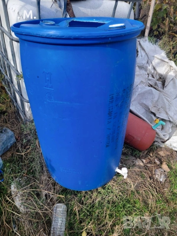 Бидони за вода и вино 200 литра от Германия, снимка 4 - Други - 52591344