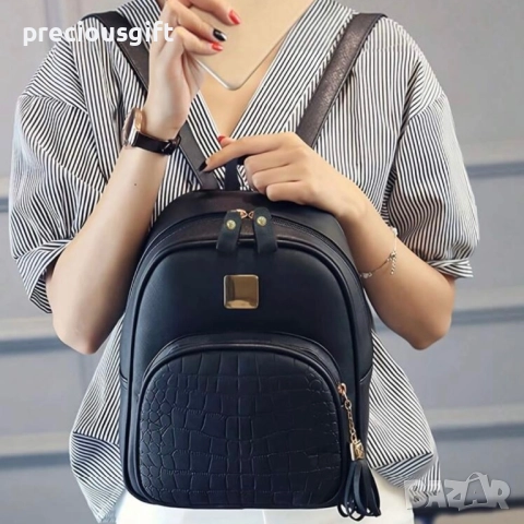 Дамска черна раница, снимка 2 - Раници - 51461990