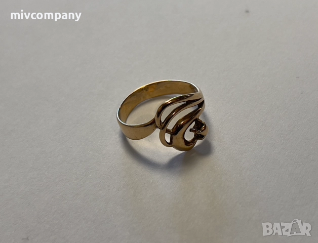 Златен Пръстен 2.42гр Размер - 53, снимка 3 - Пръстени - 51782504