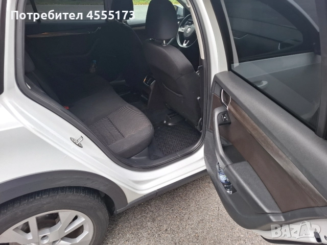 Skoda Octavia Scout DSG 4x4, , снимка 8 - Автомобили и джипове - 52307056