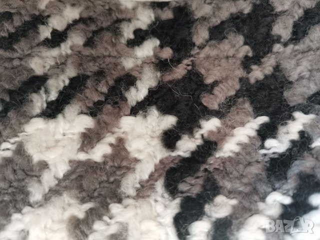 Късо палто с подплата , снимка 4 - Палта, манта - 38491301