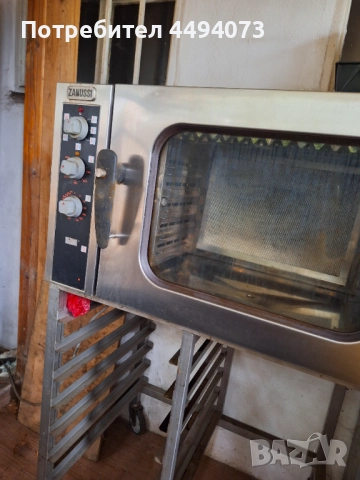 Продавам конвектомат със стойка., снимка 1