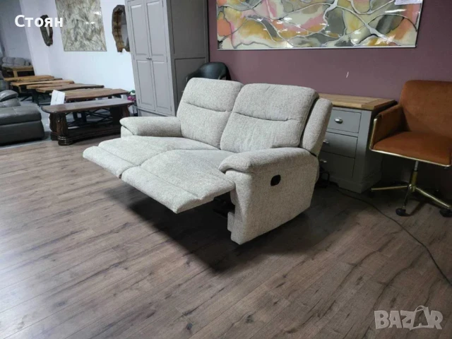 Сив диван от плат двойка с ръчен релаксиращ механизъм, снимка 2 - Дивани и мека мебел - 50886803