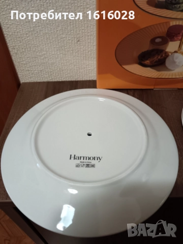 Нов порцеланов поднос - стойка за мъфини,сладки,бонбони и др. на две нива., снимка 5 - Аксесоари за кухня - 46504234