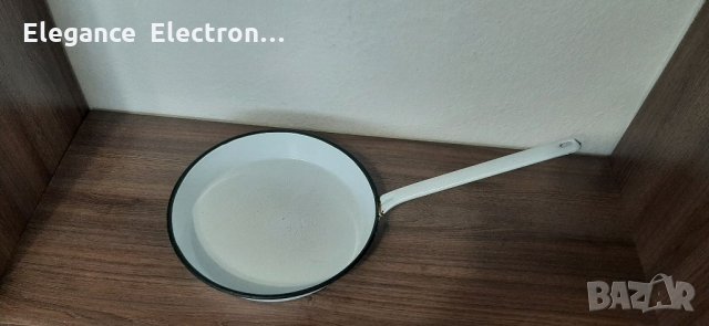 Българска емайлиран тиган 28см