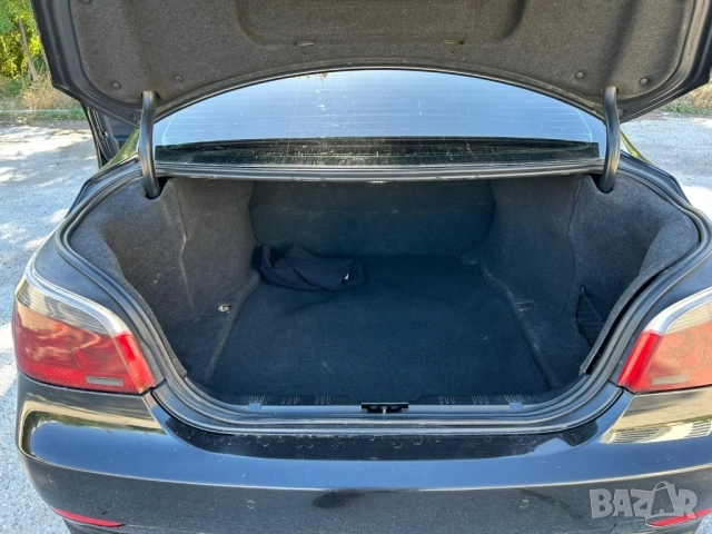 BMW Е60 530D 2005г., снимка 10 - Автомобили и джипове - 52229038