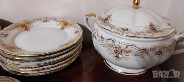 Български порцеланов сервиз златна Изида , снимка 3 - Сервизи - 51636550