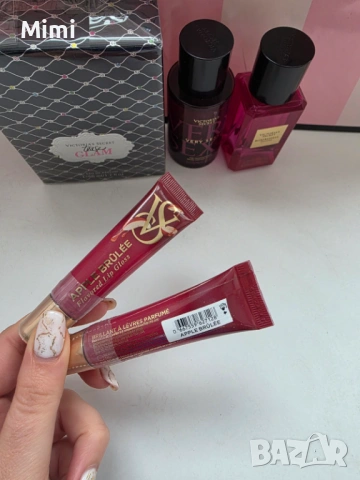 Victoria's Secret подаръчни комплекти, лосиони с блясък, спрейове, снимка 16 - Комплекти и лотове - 43314628