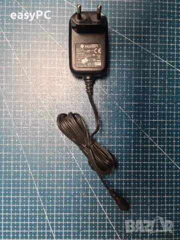 Оригинален захранващ адаптер MOTOROLA SPN5296A 5V 350mA , снимка 2 - Резервни части за телефони - 48896253