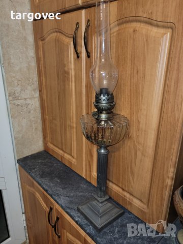 Прекрасна висока старинна газена лампа, снимка 1 - Антикварни и старинни предмети - 43335828