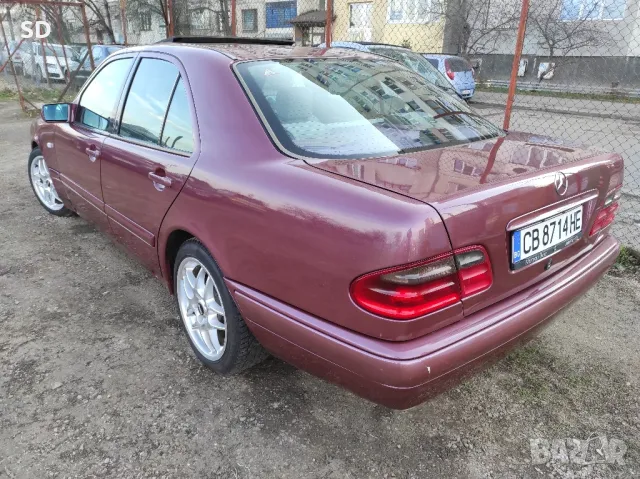 Mercedes Benz / E - 230 / Benzin - Gas , снимка 3 - Автомобили и джипове - 49130534