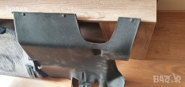 Кора под волана за бмв е30 кора под задното стъкло bmw e30 двоен стоп   51461976584 51451884247