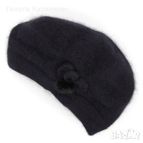 Зимна дамска шапка в черно с пух Код на продукта:DASH-01-95