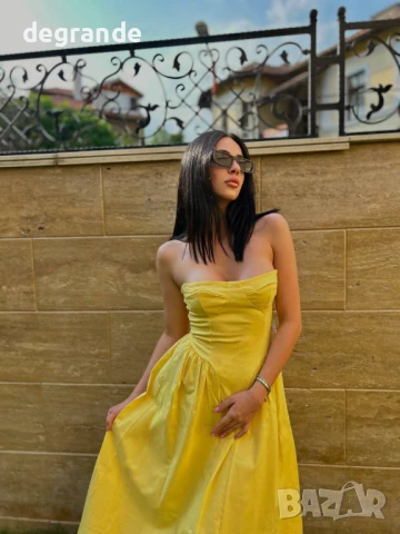 Жълта дълга рокля с прекрасно бюстие