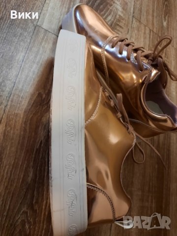 Нови дамски обувки BUFFALO 