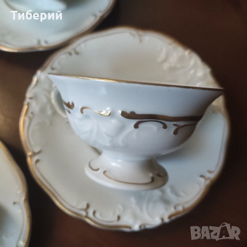 Порцеланов сервиз за чай/кафе, снимка 4 - Сервизи - 52252459