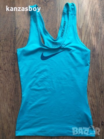  NIKE PRO - страхотен дамски потник КАТО НОВ, снимка 4 - Потници - 33501167
