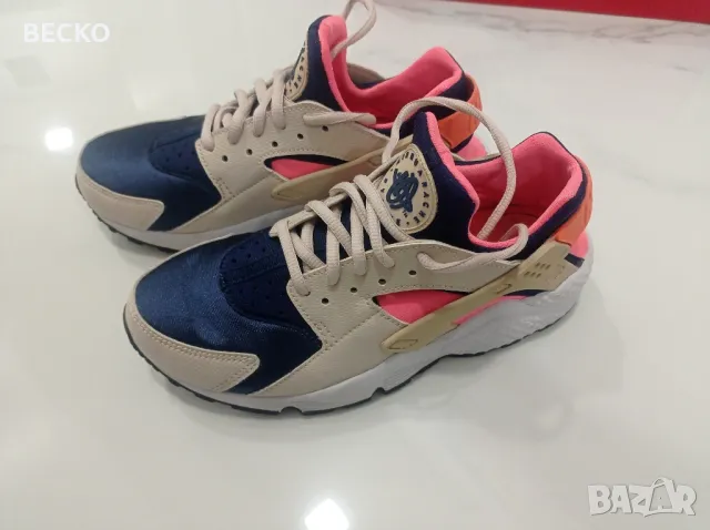 Nike Air Huarache , снимка 3 - Маратонки - 48000196