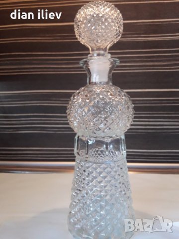 Стара кристална гарафа, снимка 3 - Антикварни и старинни предмети - 27316216