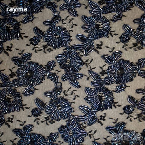 Плат френска дизайнерска 3D дантела черна, снимка 2 - Рокли - 27328385