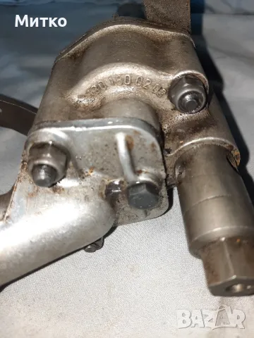Маслена помпа за Мерцедес W108 w114 w113 M130 M127, снимка 8 - Части - 48766457