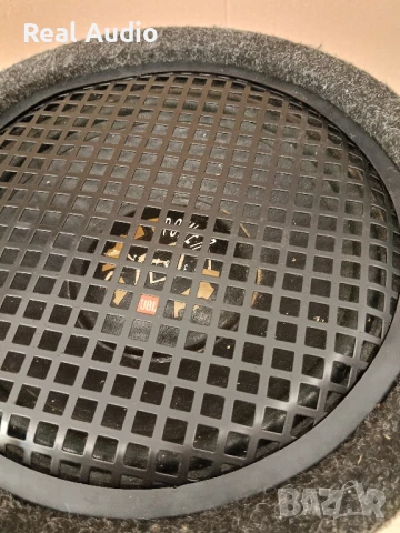 Бас каса JBL , снимка 4 - Аксесоари и консумативи - 51158051