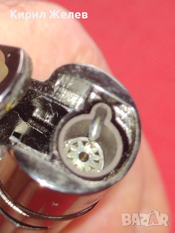 Луксозна запалка Guess Made in P.R.C. работи перфектно състояние модерен дизайн 42273, снимка 4 - Запалки - 43681565