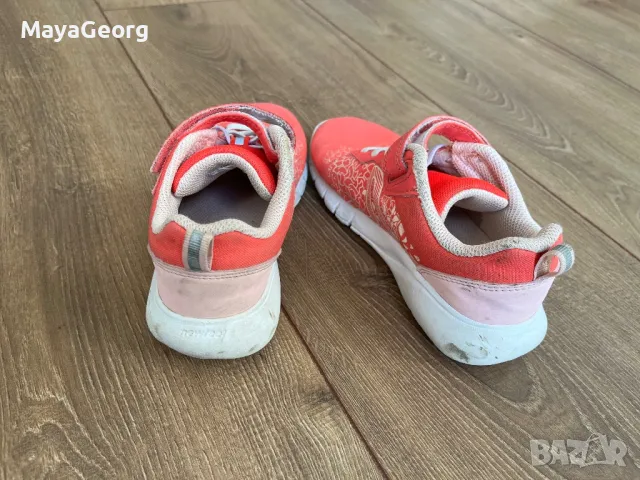 Маратонки 31 номер от Декатлон, снимка 3 - Детски маратонки - 47336899