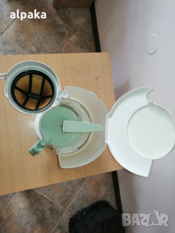 Продавам почти нова кафе машина с кана за 10 кафета Philips, снимка 4 - Кафемашини - 32430488