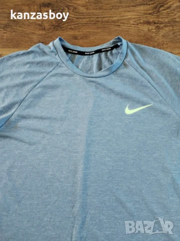 Nike swim Men's Heathered Short-Sleeve - страхотна мъжка тениска M, снимка 3 - Тениски - 50591430