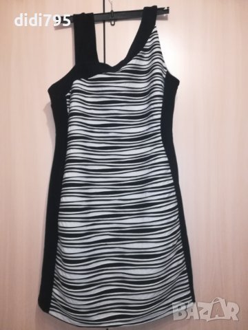 Дамска Рокля , снимка 2 - Рокли - 37544932