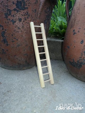 Дървена стълбичка - 2