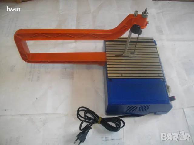 ЕЛЕКТРИЧЕСКИ МИНИ КОНТУРЕН ТРИОН НЕМСКИ ПРОФЕСИОНАЛЕН РЯЗАНЕ ДЪРВО С РЕГУЛАЦИЯ ДО 90мм DEKUPIERSAGE, снимка 3 - Други инструменти - 48708031