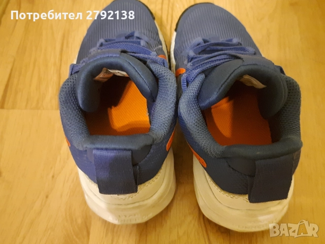 Детски маратонки Nike, снимка 5 - Детски маратонки - 51639925