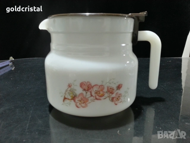 френски аркопал кана , снимка 7 - Антикварни и старинни предмети - 53244126