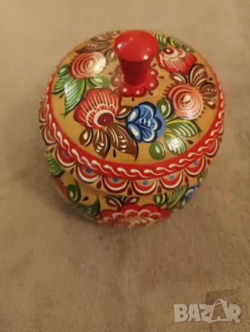 Винтидж руска дървена захарница, ръчно рисувана. 