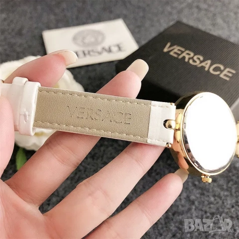 Дамски ръчесн часовник Versace с кожена каишка, бял, снимка 5 - Дамски - 52220842